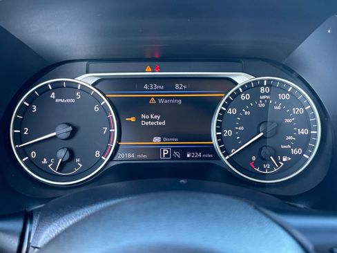 Used 2025 Nissan Sentra SV FWD image 39