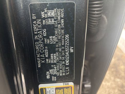 Used 2025 Kia Soul LX w/ LX Technology Package image 27