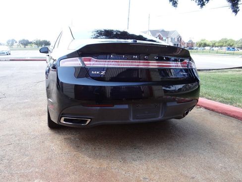 Used 2016 Lincoln MKZ w/ Equipment Group 300A Reserve FWD image 5