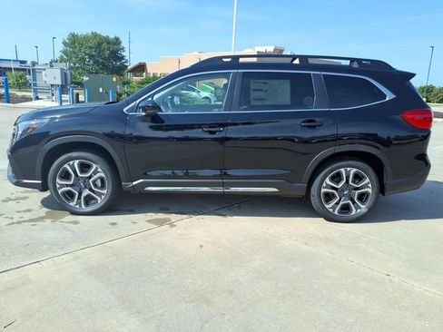 New 2026 Subaru Ascent Limited AWD/4WD image 8