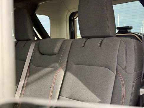 Used 2026 Jeep Wrangler Unlimited Rubicon image 30