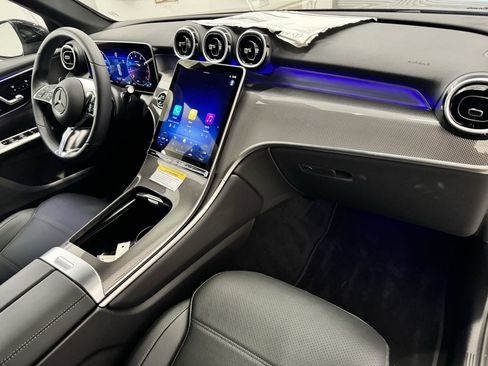 Certified 2025 Mercedes-Benz GLC 300 image 24