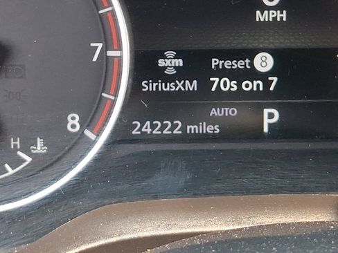 Used 2023 Nissan Rogue SV AWD/4WD image 21