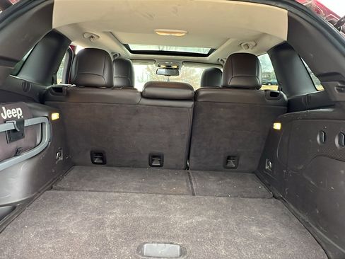 Used 2014 Jeep Cherokee Trailhawk w/ Technology Group image 13