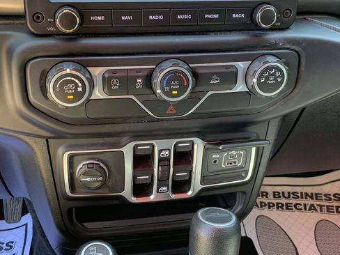 Used 2020 Jeep Gladiator Sport w/ Quick Order Package 24S AWD/4WD image 26