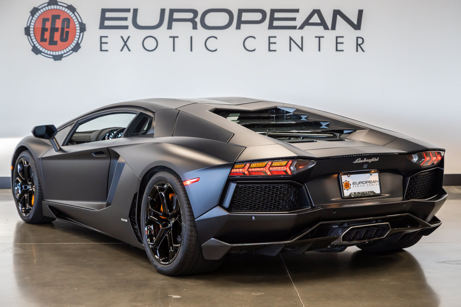 Used 2012 Lamborghini Aventador LP 700-4 AWD/4WD image 10