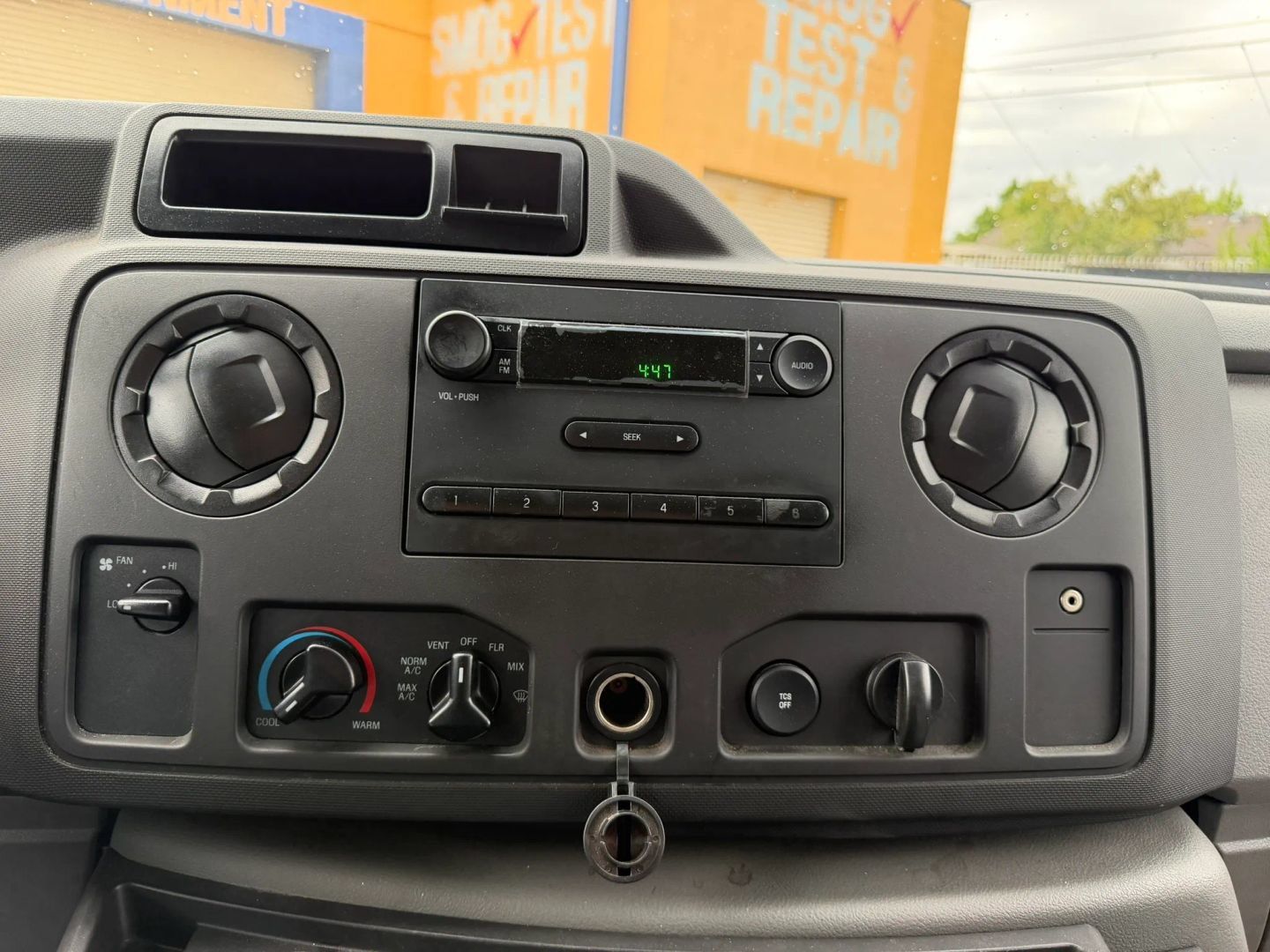 Used 2014 Ford E-150 and Econoline 150 w/ Commercial Cargo Van Package RWD image 23