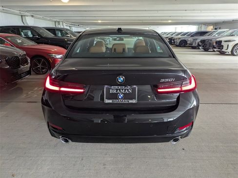 New 2026 BMW 330i Sedan image 5