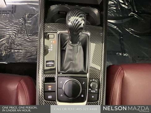 Used 2024 MAZDA CX-30 AWD 2.5 S w/ Preferred Package image 38