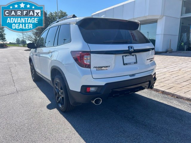 Used 2025 Honda Passport Black Edition image 7