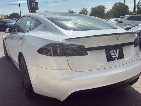 Used 2022 Tesla Model S Plaid AWD/4WD image 6