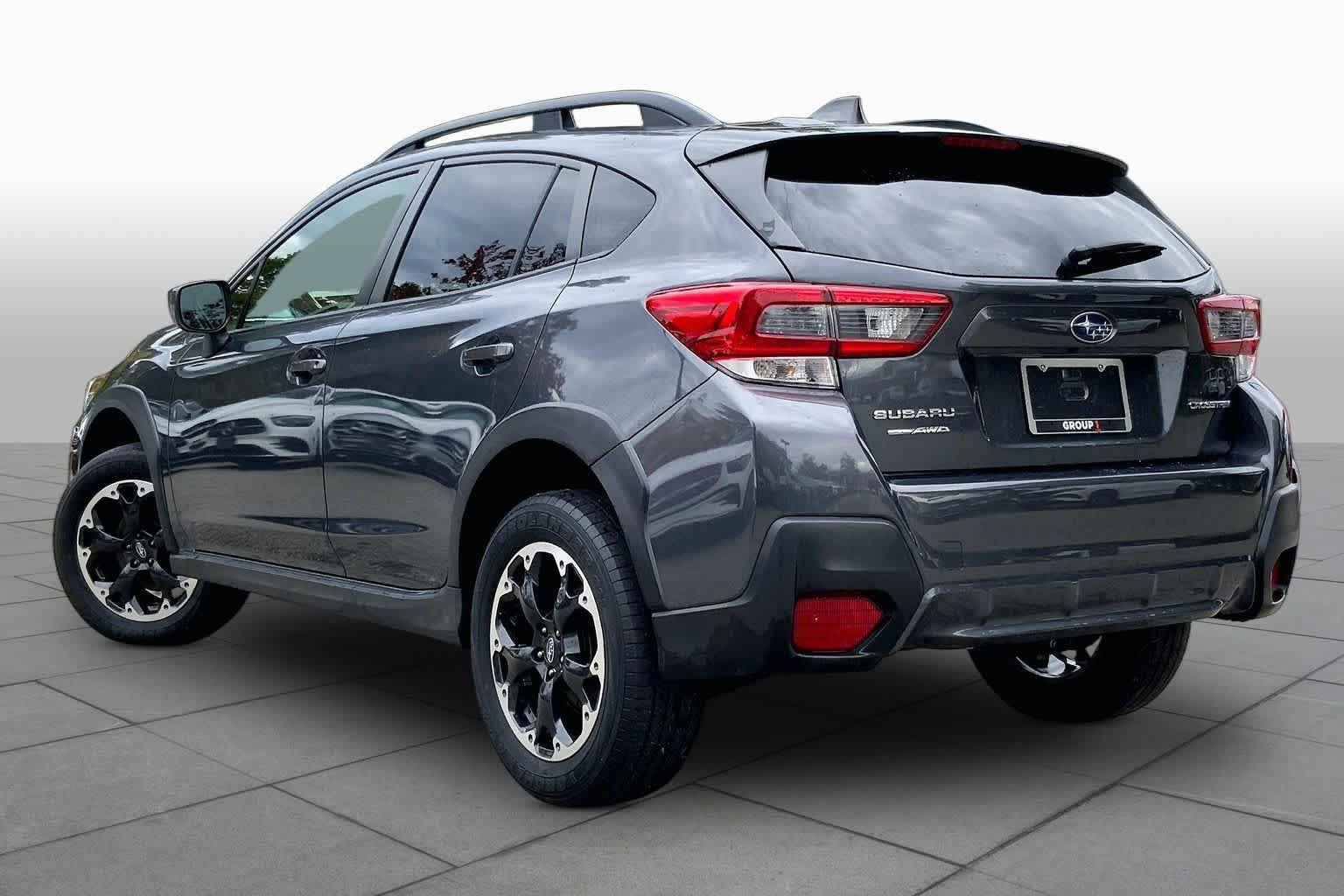 Used 2021 Subaru Crosstrek 2.0i Premium AWD/4WD image 12