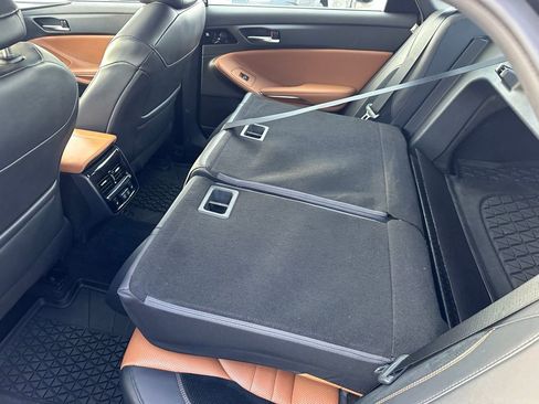 Used 2022 Toyota Avalon Touring image 29