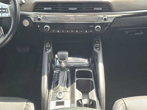 Used 2022 Kia Telluride EX w/ EX Premium Package AWD/4WD image 13