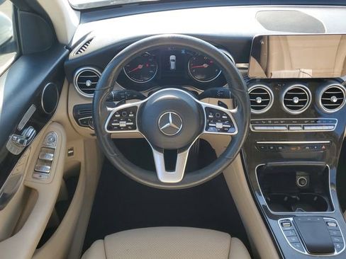 Used 2021 Mercedes-Benz GLC 300 image 16