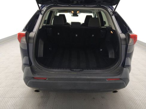 Used 2020 Toyota RAV4 XLE FWD image 29