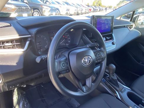 Certified 2025 Toyota Corolla LE image 19
