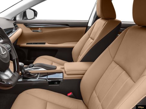 Used 2016 Lexus ES 350 w/ Luxury Package w/Wood Trim FWD image 6