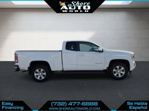 Used 2016 GMC Canyon SLE AWD/4WD image 4