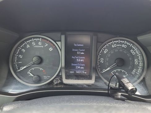 Used 2017 Toyota Tacoma TRD Pro AWD/4WD image 13
