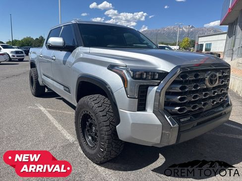 Used 2023 Toyota Tundra Platinum AWD/4WD image 11