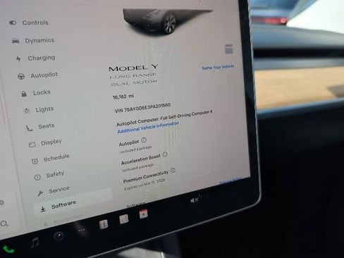 Used 2023 Tesla Model Y Long Range image 13