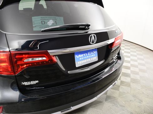 Used 2020 Acura MDX SH-AWD image 15