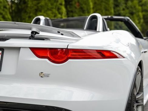 Used 2017 Jaguar F-TYPE S RWD image 16
