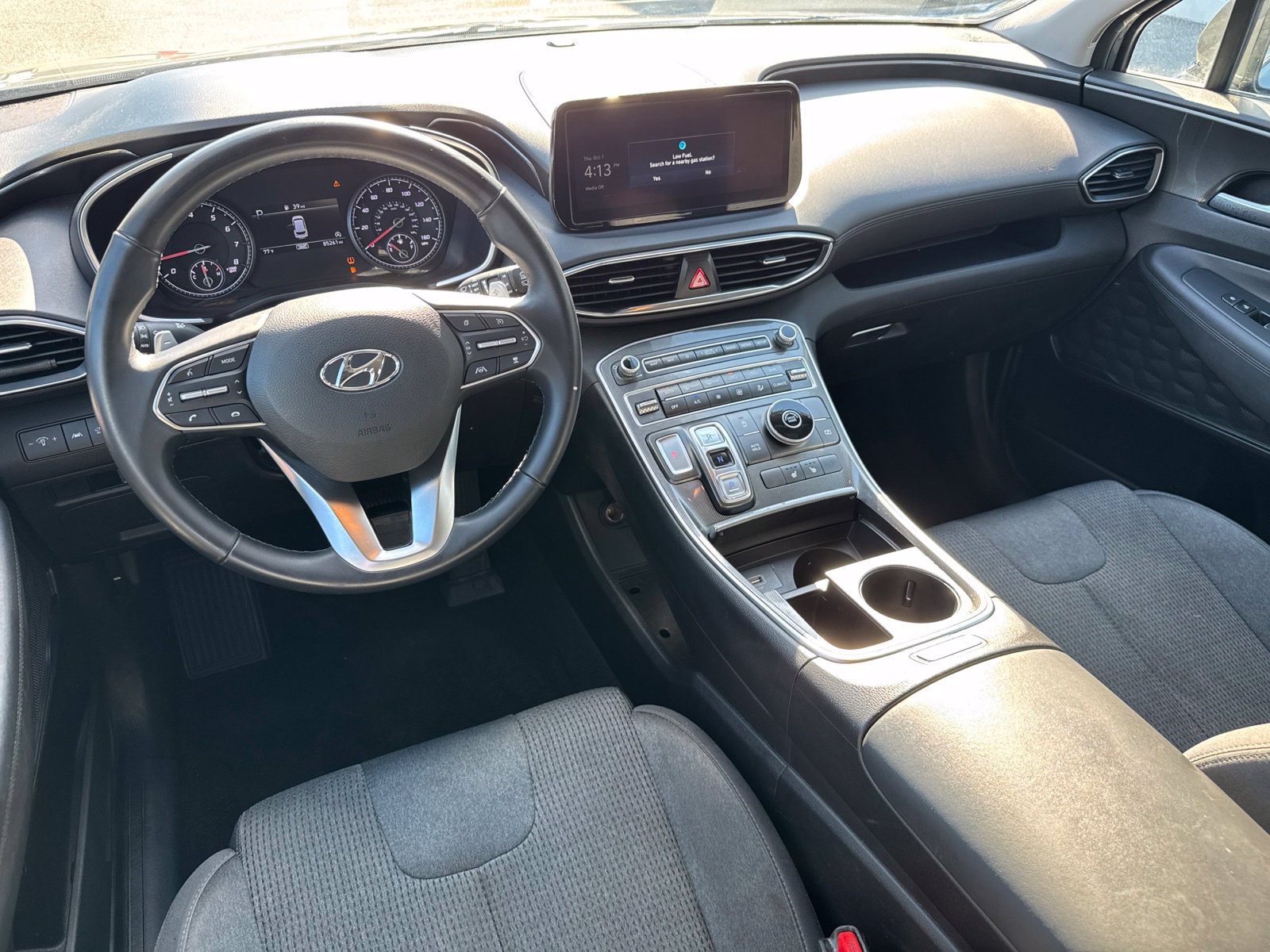 Used 2023 Hyundai Santa Fe SEL FWD image 16