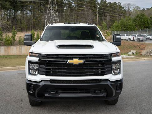 Used 2025 Chevrolet Silverado 2500 W/T w/ WT Convenience Package AWD/4WD image 2