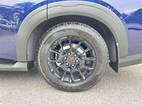 New 2025 Nissan Armada PRO-4X w/ Pro-4X Premium Package image 9