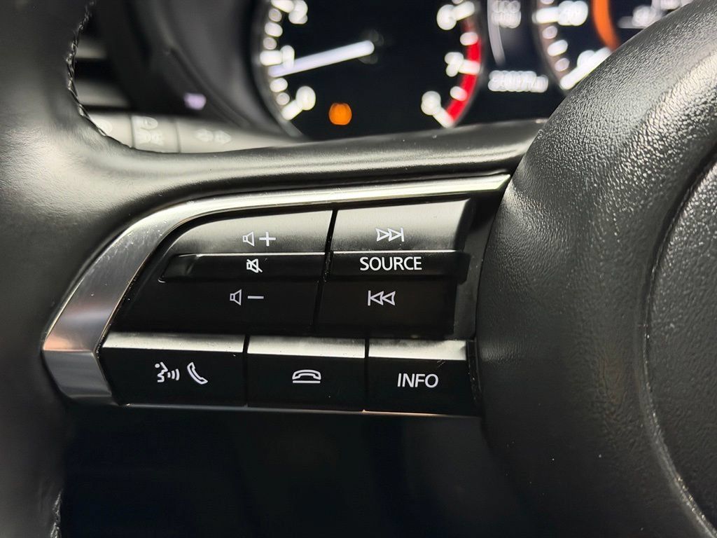 Used 2025 MAZDA MAZDA3 s Sport FWD image 29
