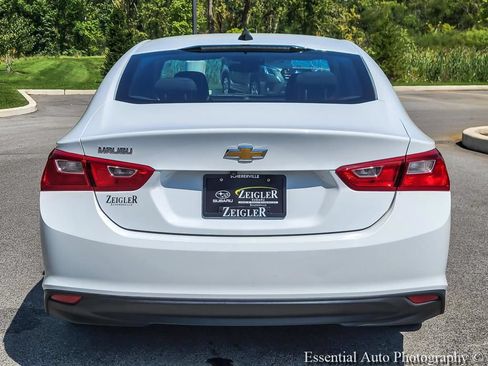 Used 2024 Chevrolet Malibu LS FWD image 5