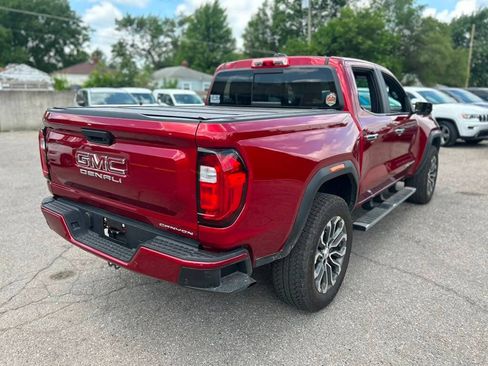 Used 2024 GMC Canyon Denali AWD/4WD image 5