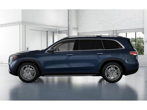 New 2026 Mercedes-Benz GLS 450 4MATIC image 34