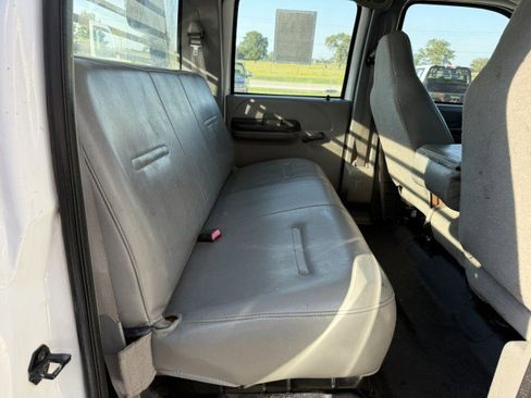 Used 2007 Ford F350 XL image 25