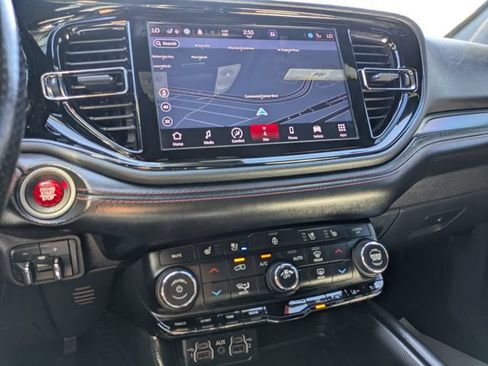 Used 2021 Dodge Durango R/T w/ Tow 'N Go Package AWD/4WD image 11