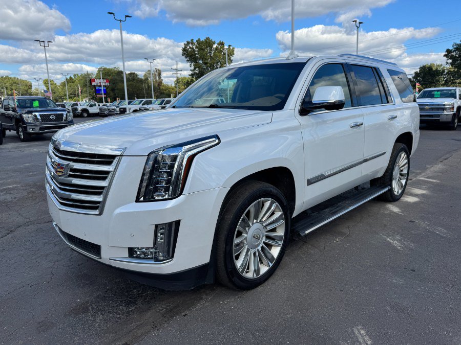 Used 2016 Cadillac Escalade Platinum AWD/4WD image 1