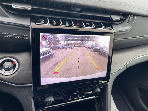 New 2025 Jeep Grand Cherokee L Limited image 16