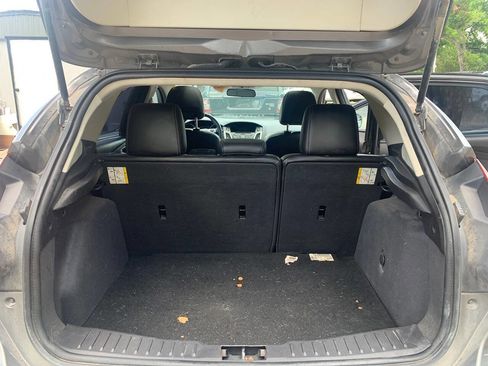 Used 2013 Ford Focus SE FWD image 23