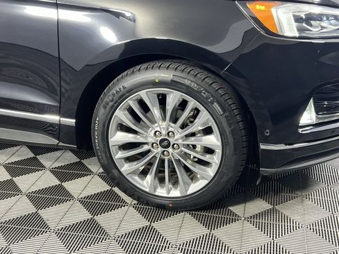 Used 2020 Ford Edge Titanium w/ Equipment Group 301A image 11