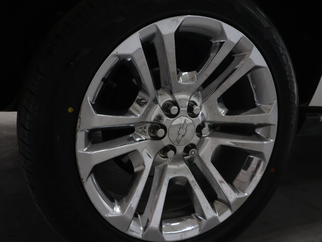 Used 2019 Chevrolet Tahoe Premier w/ Premier Plus Edition AWD/4WD image 35