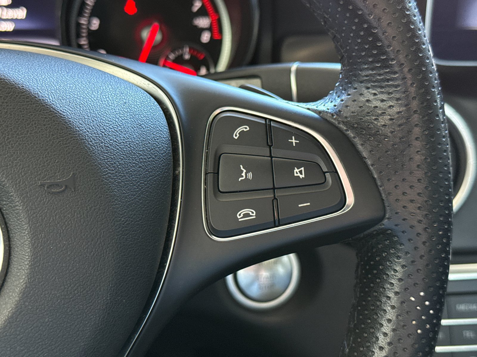 Used 2019 Mercedes-Benz CLA 250 image 26