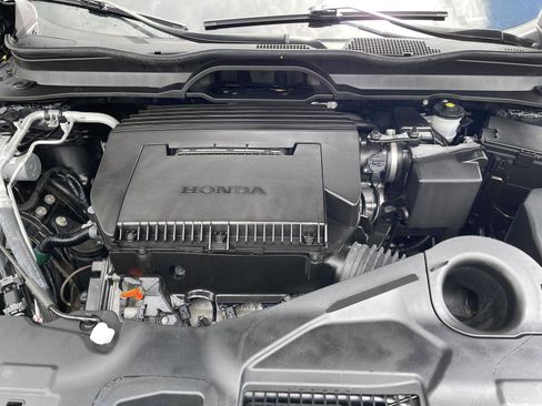 Used 2025 Honda Pilot EX-L image 27