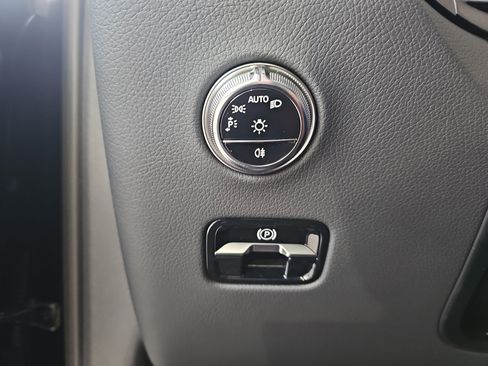 New 2026 Mercedes-Benz GLC 300 4MATIC image 27