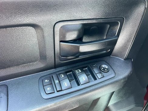 Used 2016 RAM 1500 Express AWD/4WD image 27