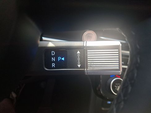 Certified 2025 Hyundai Tucson Limited w/ Tow & Go Package image 16