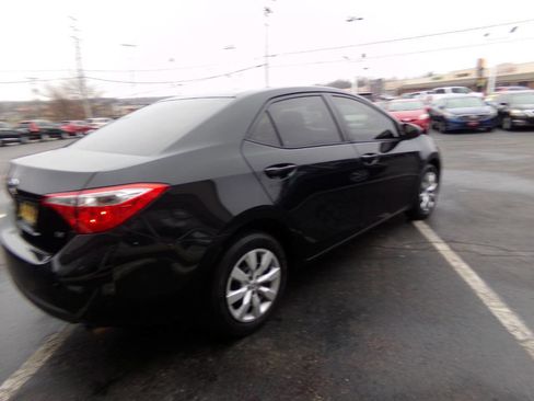 Used 2015 Toyota Corolla LE image 40