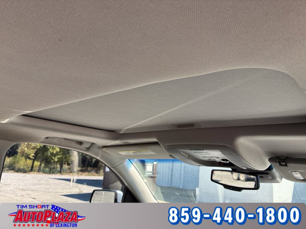 Used 2020 GMC Yukon XL Denali AWD/4WD image 13