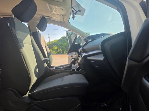 Used 2018 Ford Escape SE w/ SE Sync 3 Package AWD/4WD image 30